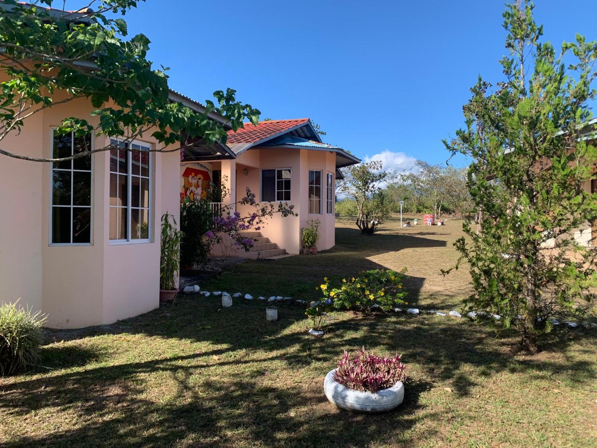 Linda Vista Cabins Бокете Екстер'єр фото